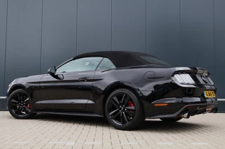 Ford Mustang – thumbnail 5