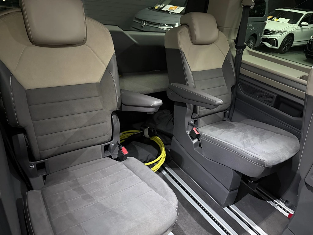 Volkswagen Multivan – foto 17
