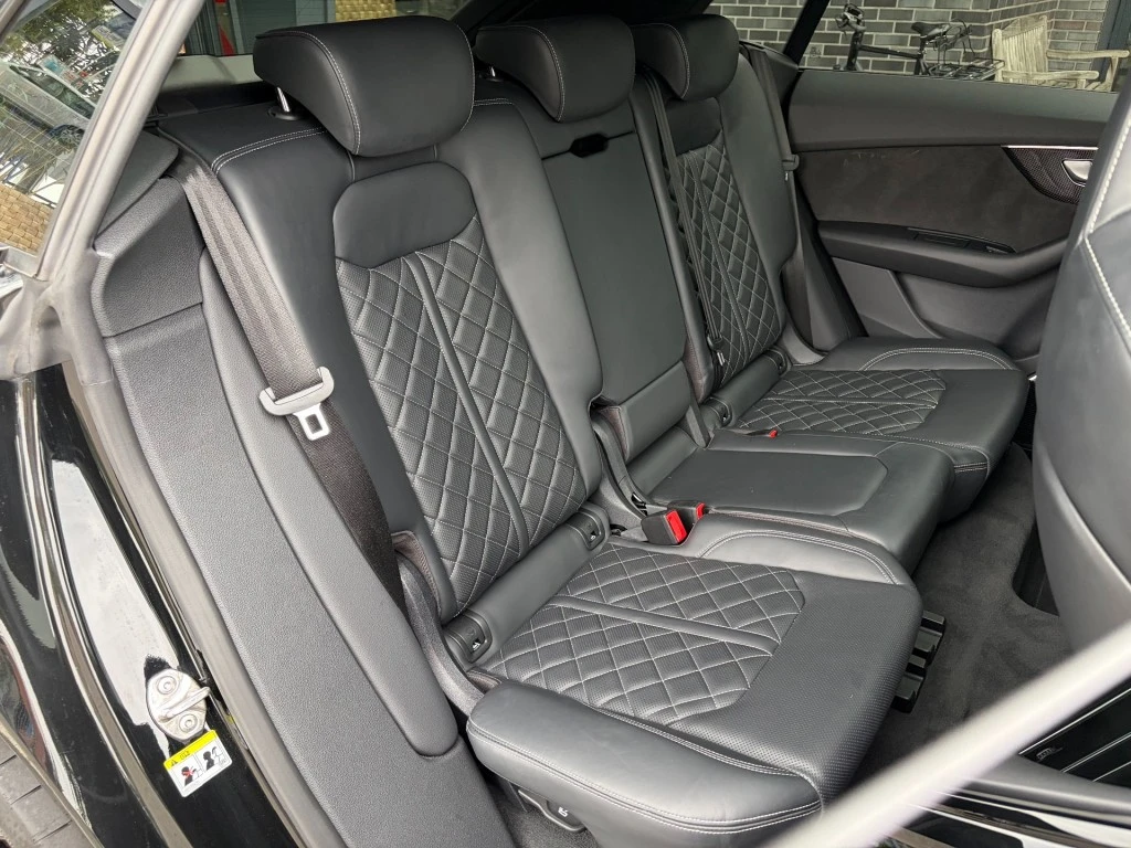 Audi SQ8 – foto 16