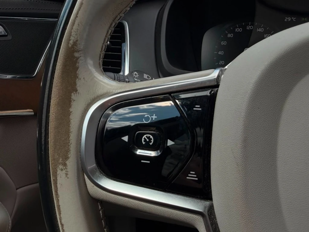 Volvo XC90 – foto 11