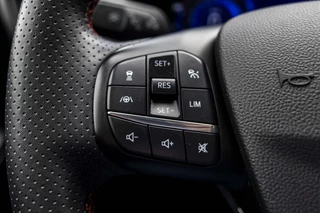 Ford Kuga – thumbnail 26