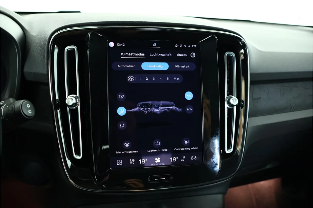 Volvo XC40 – foto 26