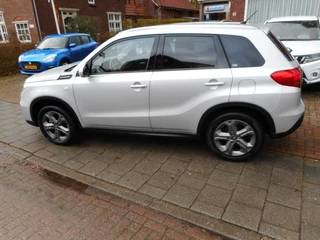 Suzuki Vitara – thumbnail 2