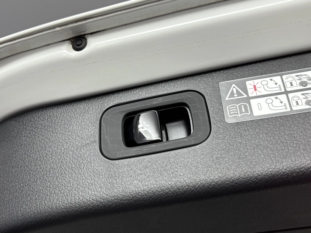 Mercedes-Benz C-Klasse – foto 12