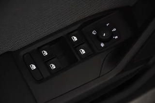 SEAT Leon – thumbnail 24