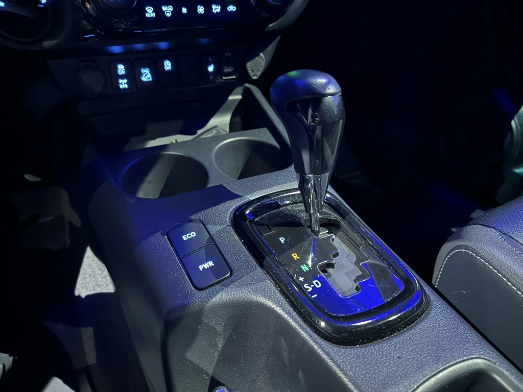 Toyota Hilux – foto 29