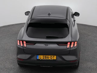 Ford Mustang Mach-E – thumbnail 8