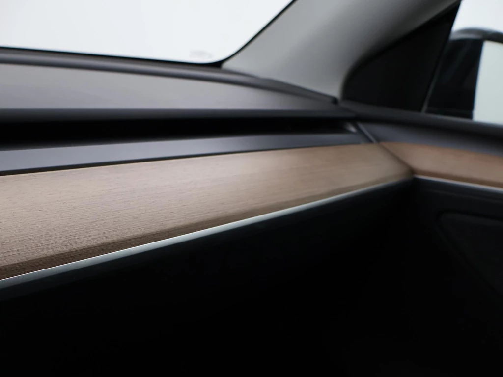 Tesla Model Y – foto 47