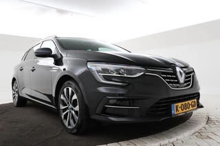 Renault Megane E-Tech – thumbnail 6