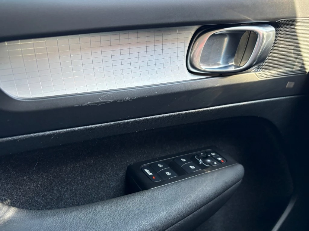 Volvo XC40 – foto 18