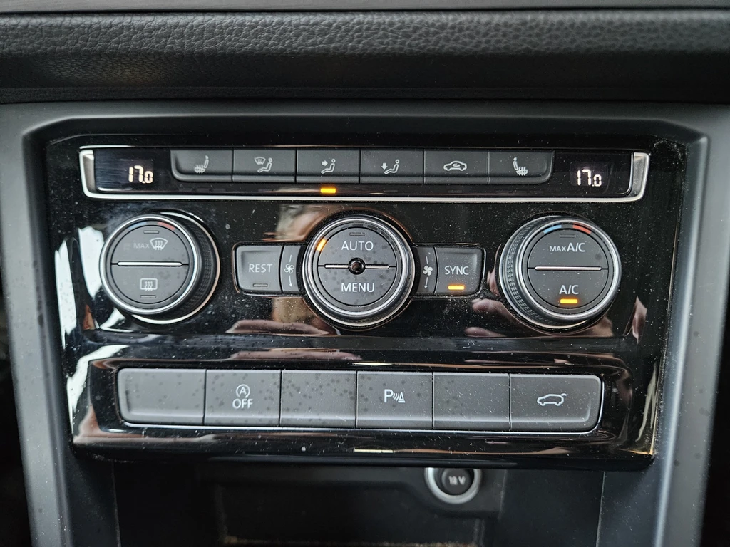 Volkswagen Touran – foto 29