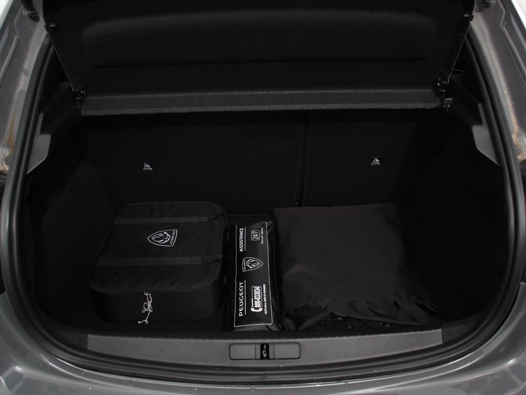 Peugeot e-208 – foto 32