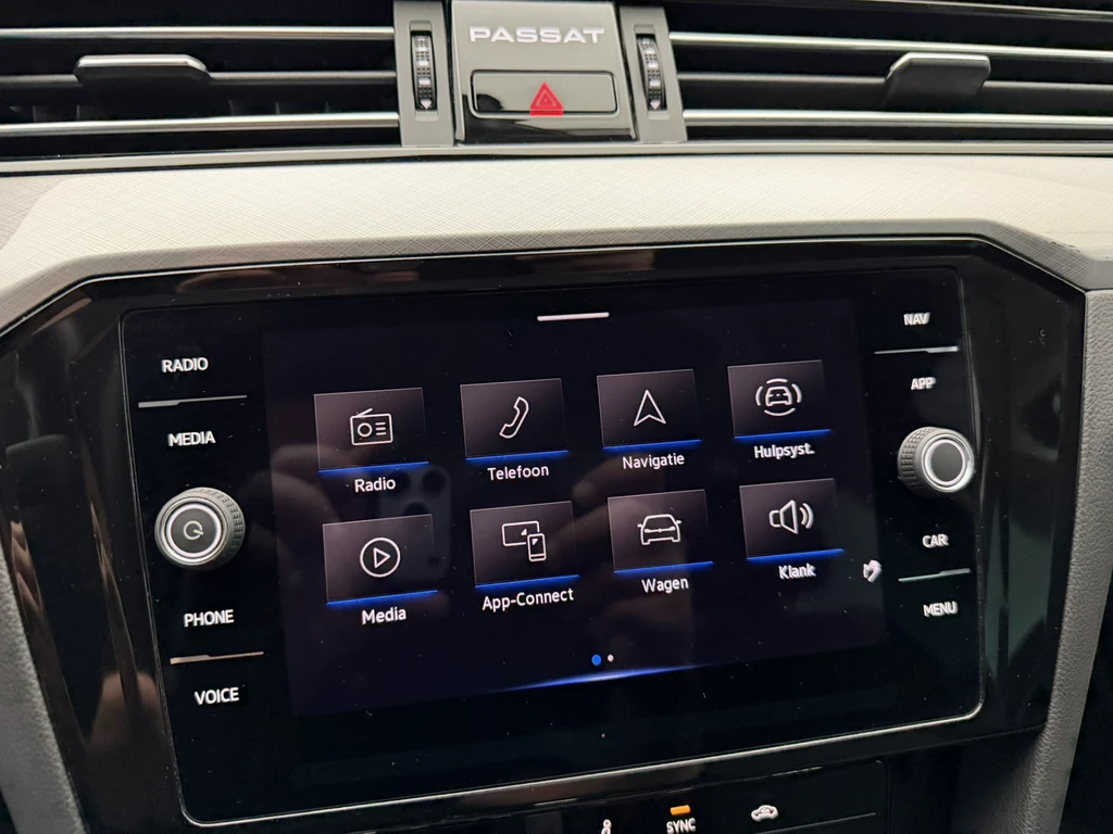 Volkswagen Passat – foto 24