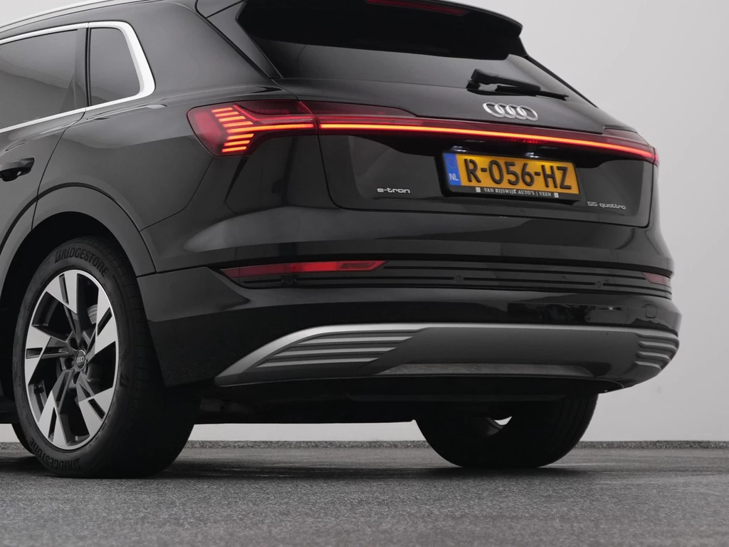 Audi e-tron – foto 6