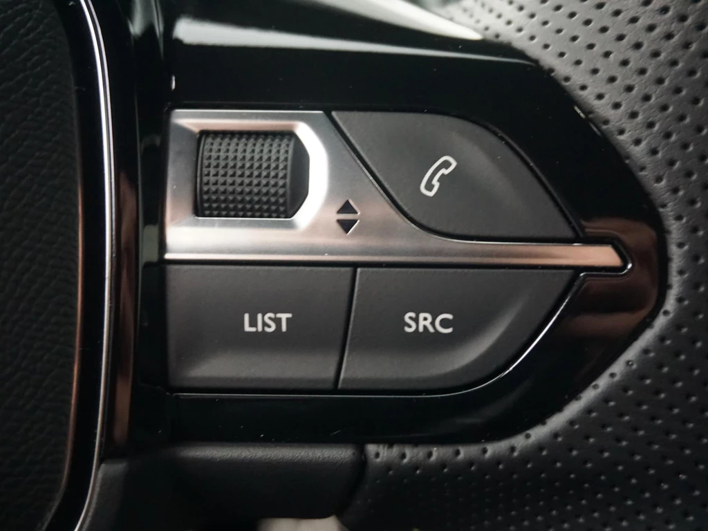 Peugeot 208 – foto 21