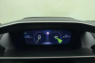 Peugeot 208 – thumbnail 18