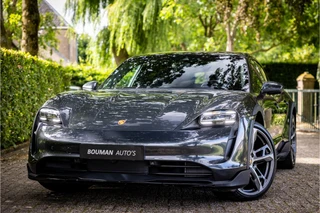 Porsche Taycan – thumbnail 4