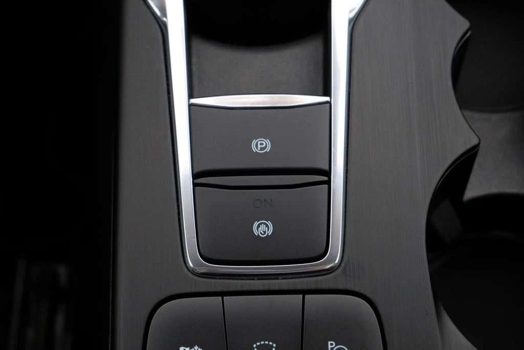 Ford Kuga – foto 35