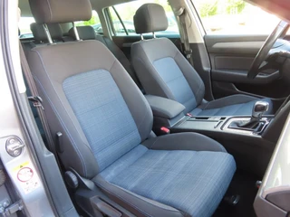 Volkswagen Passat – thumbnail 40