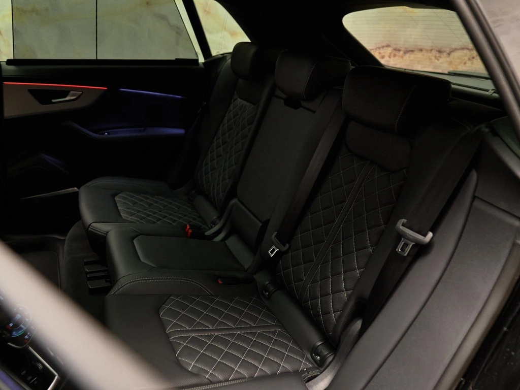 Audi Q8 – foto 32