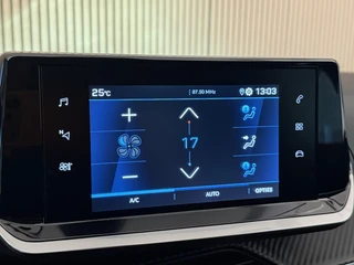 Peugeot 208 – thumbnail 23