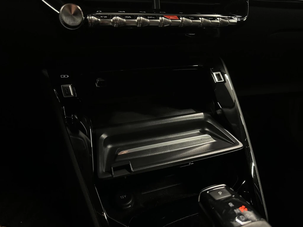 Peugeot e-2008 – foto 55
