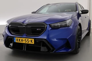 BMW M5 – thumbnail 2
