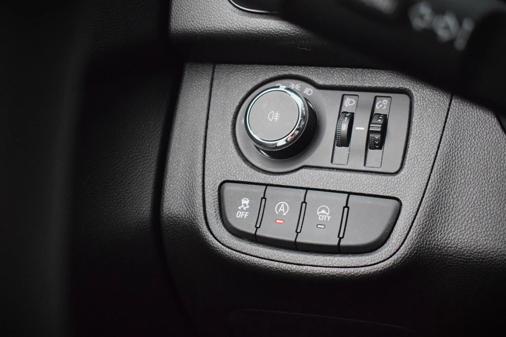 Opel KARL – foto 21