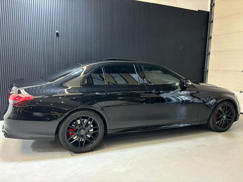 Mercedes-Benz E-Klasse – foto 9