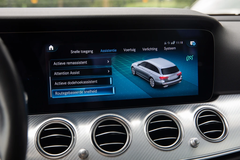 Mercedes-Benz E-Klasse – foto 18