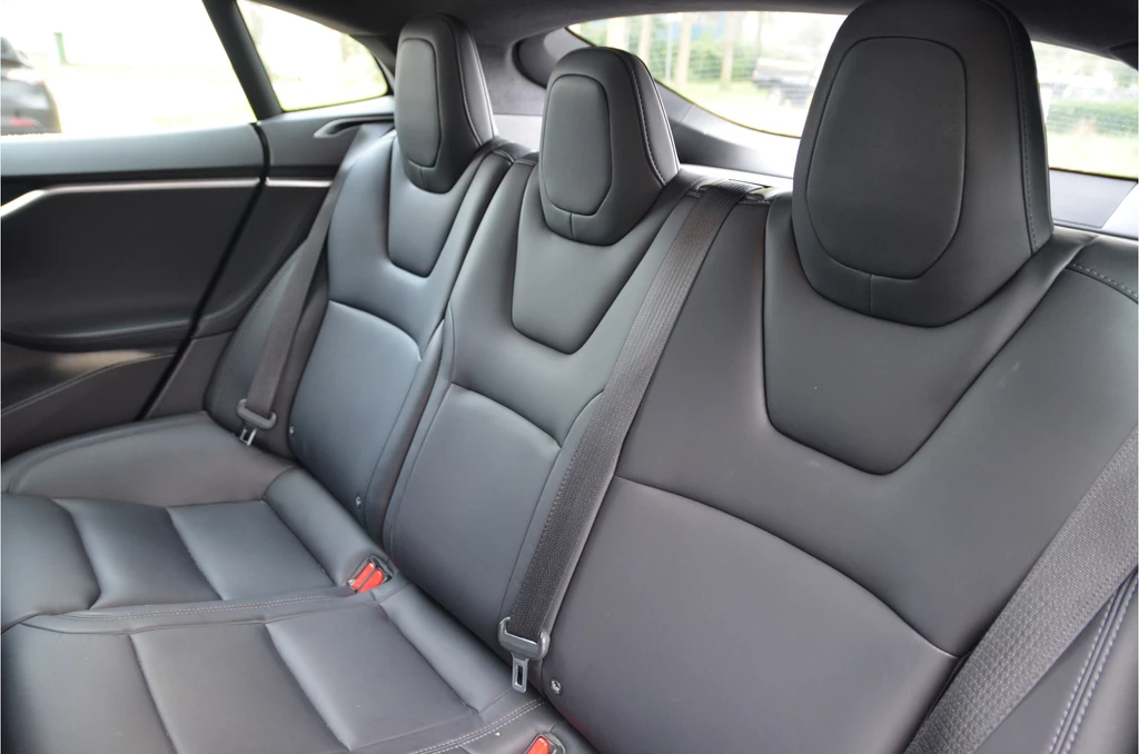 Tesla Model S – foto 13