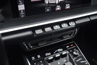Porsche 911 – thumbnail 19