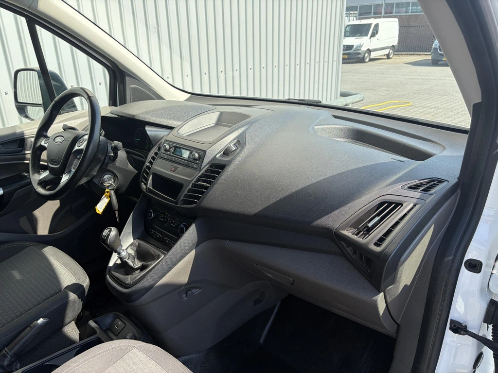 Ford Transit Connect – foto 27
