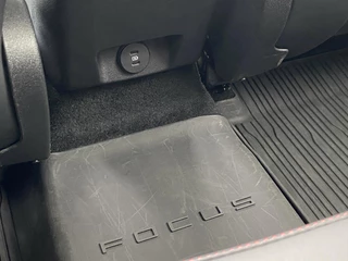 Ford Focus – thumbnail 19