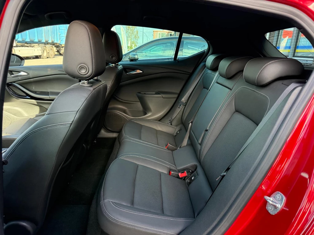Opel Astra – foto 35