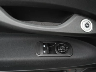 Fiat 500C – thumbnail 35