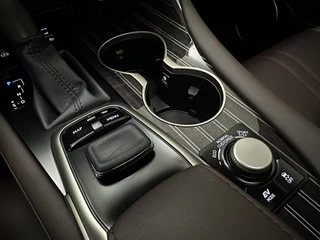 Lexus RX – thumbnail 34