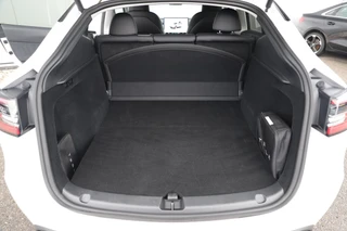 Tesla Model Y – thumbnail 11