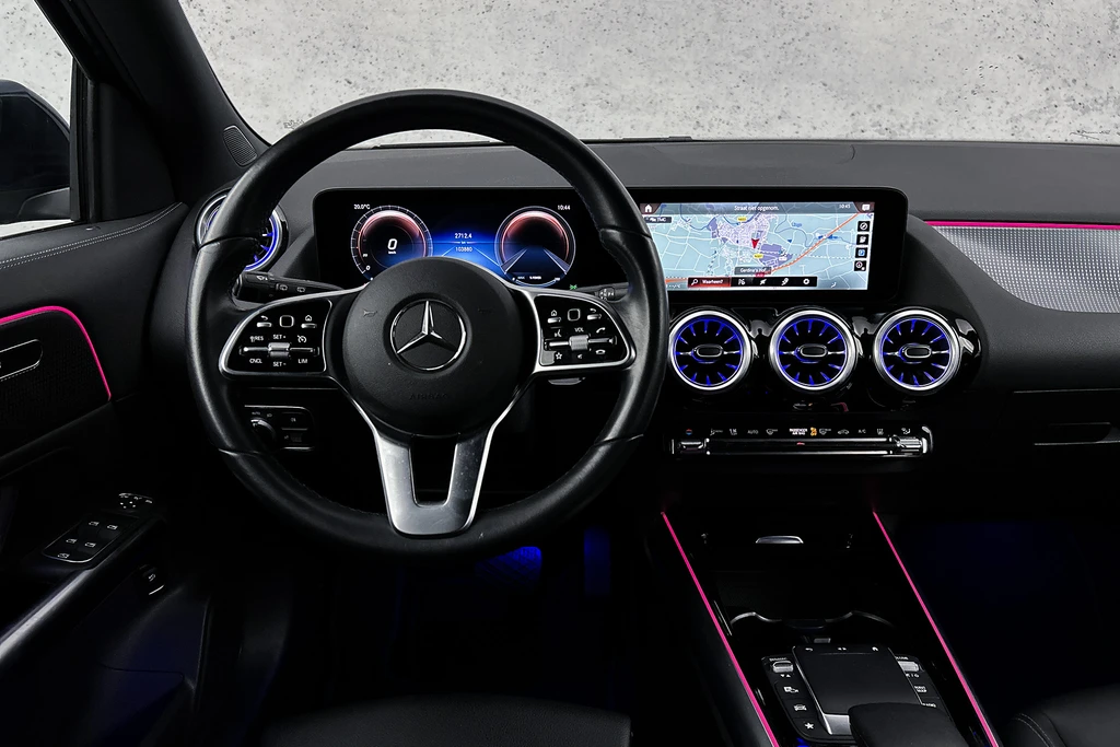 Mercedes-Benz EQA – foto 15