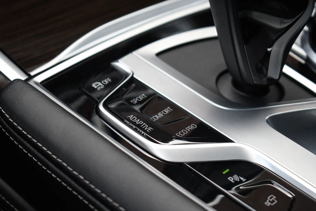 BMW 7 Serie – foto 103