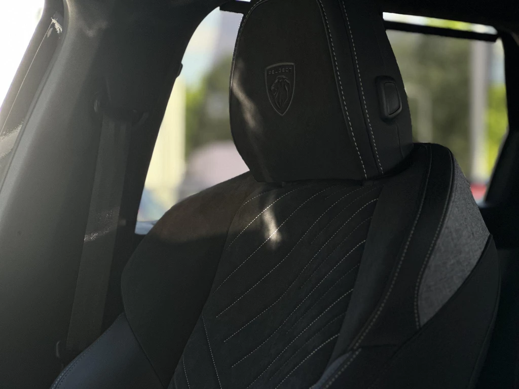 Peugeot e-5008 – foto 40