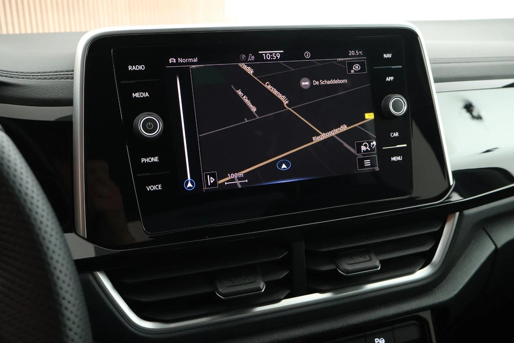 Volkswagen T-Roc – foto 23