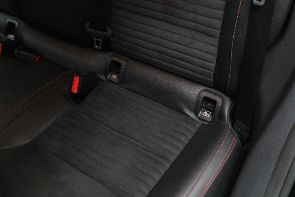 Mercedes-Benz CLA – foto 33
