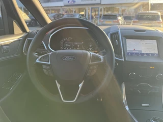 Ford S-Max – thumbnail 9