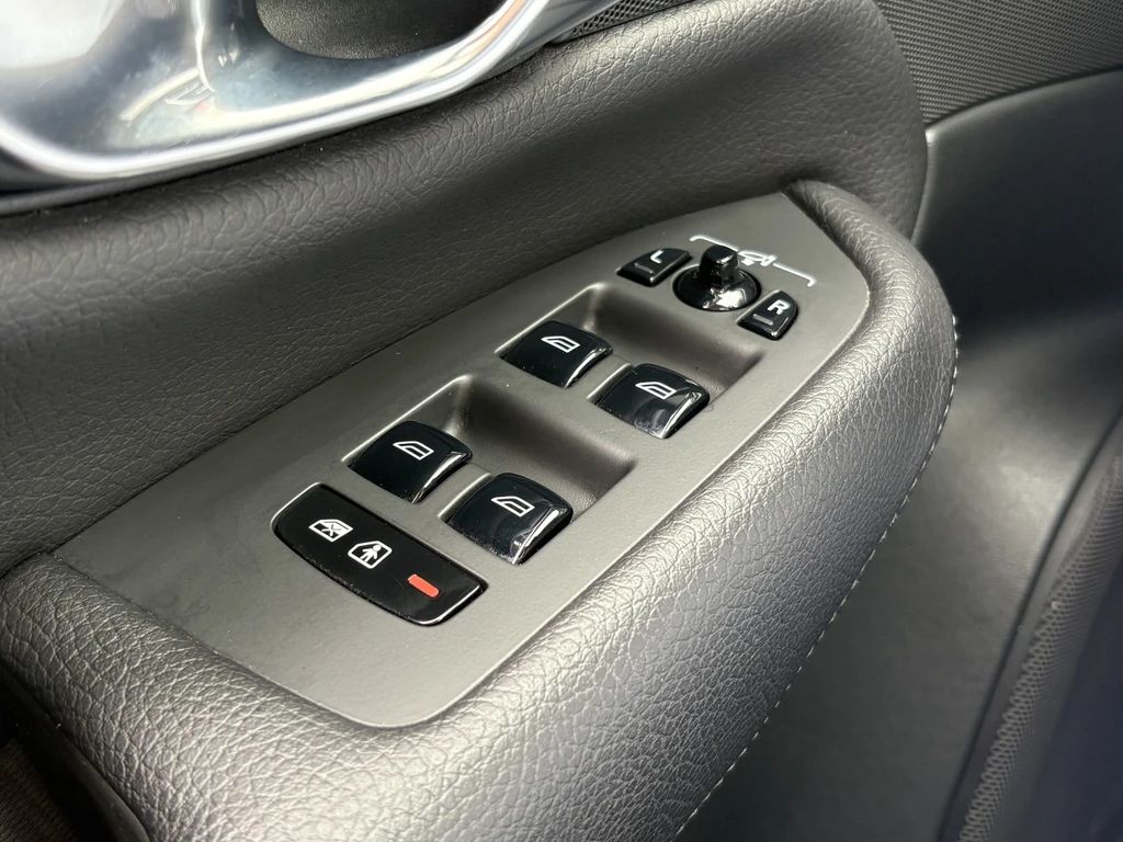Volvo XC90 – foto 26