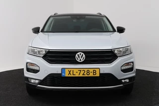Volkswagen T-Roc – thumbnail 8