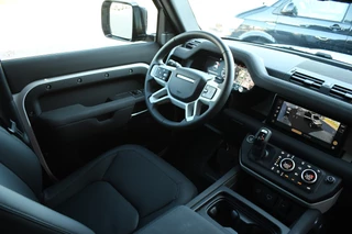 Land Rover Defender – thumbnail 28