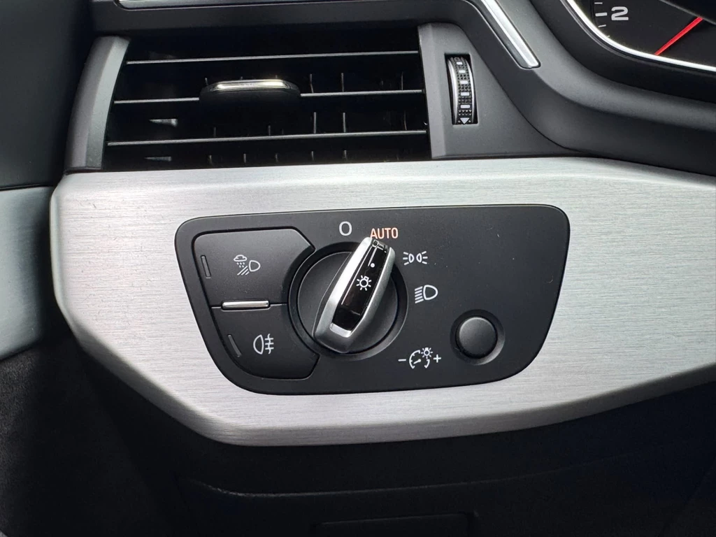 Audi A4 – foto 22