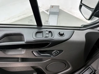 Ford Transit Custom – thumbnail 34