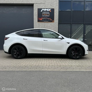 Tesla Model Y – thumbnail 7